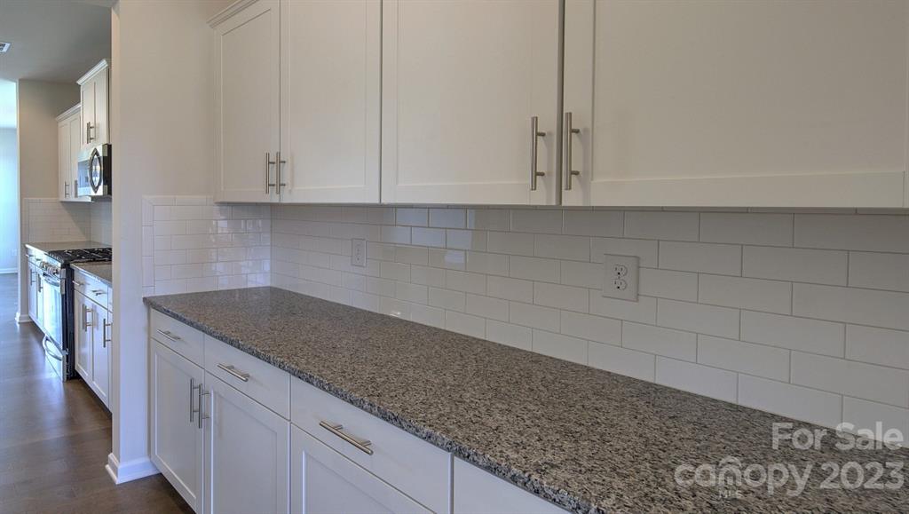 121 Fox Cove Road Hendersonville, NC 28792 - Photo 19 of 46 Gallery Image 19