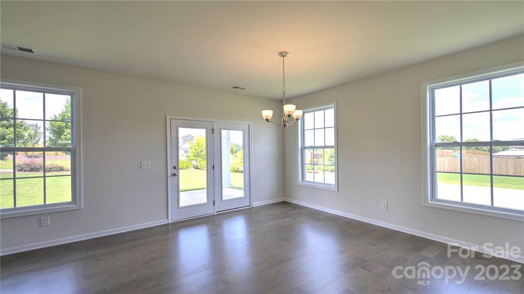 121 Fox Cove Road Hendersonville, NC 28792 - Photo 23 of 46 Gallery Image 23