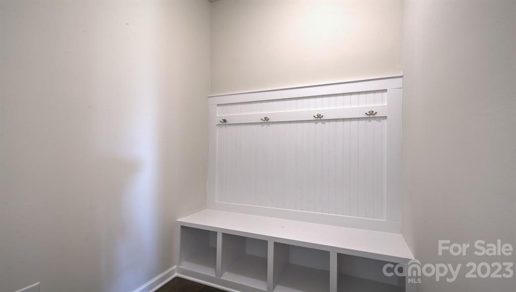 121 Fox Cove Road Hendersonville, NC 28792 - Photo 29 of 46 Gallery Image 29