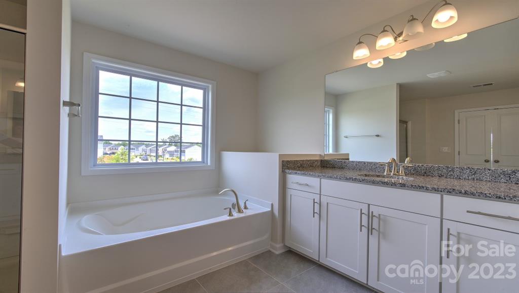 121 Fox Cove Road Hendersonville, NC 28792 - Photo 40 of 46 Gallery Image 40