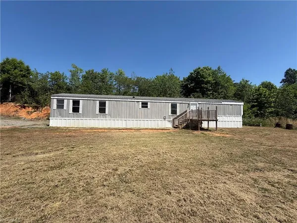 $139,900 | 2738 Old Mountain Road, Trinity, NC 27370
