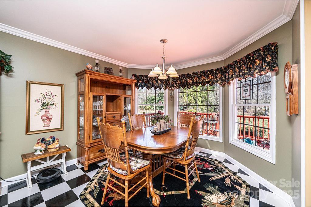 1636 Samaria Lane Conover, NC 28613 - Photo 21 of 36 Gallery Image 21