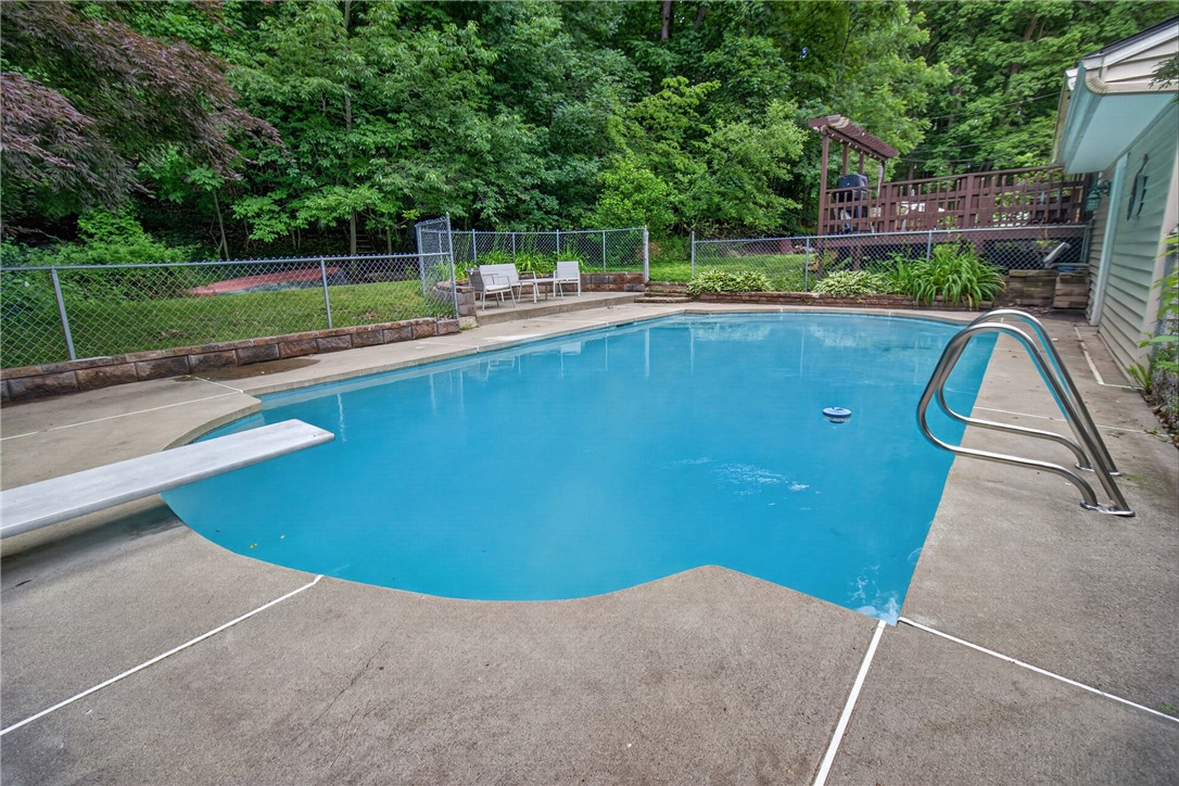 50 Heather Drive Rochester, NY 14625 - Photo 29 of 31 Summer fun!