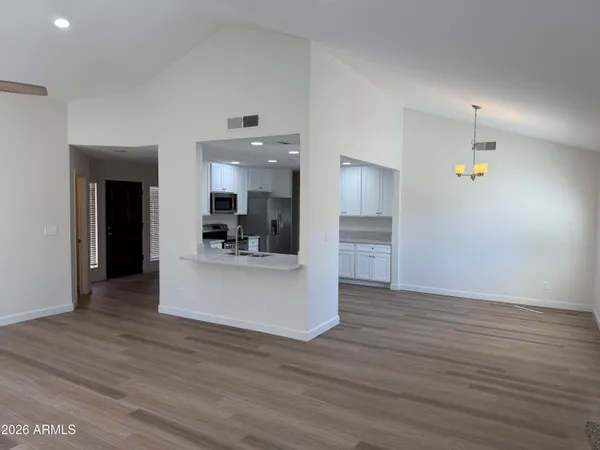 $2,200 | 1803 West Shawnee Drive, Chandler, AZ 85224