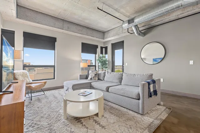 $700,000 | 728 North 3rd Street, Unit 705, Minneapolis, MN 55401