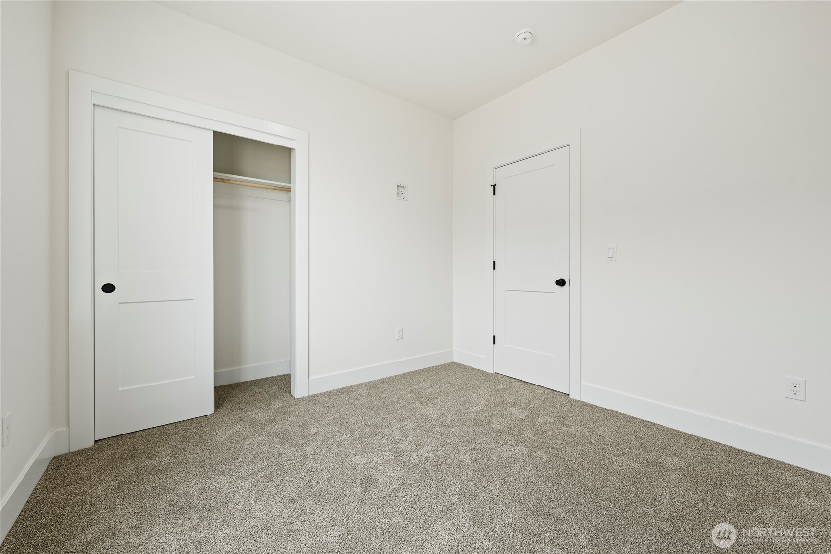 1101 E Mount Othello, WA 99344 - Photo 8 of 34 a view of an empty room