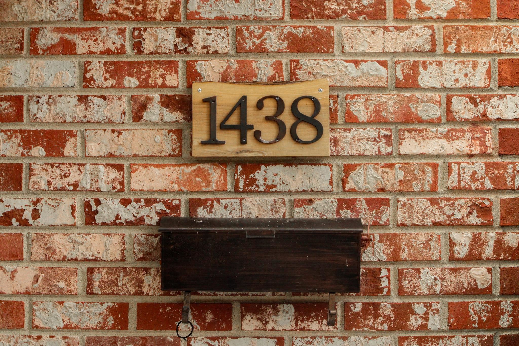 1438 South Morrish Road Flint, MI 48532 - Photo 2 of 37 50118076-1.JPG