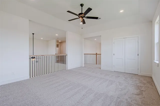 $639,990 | 153 Peninsula Point Drive, Montgomery, TX 77356