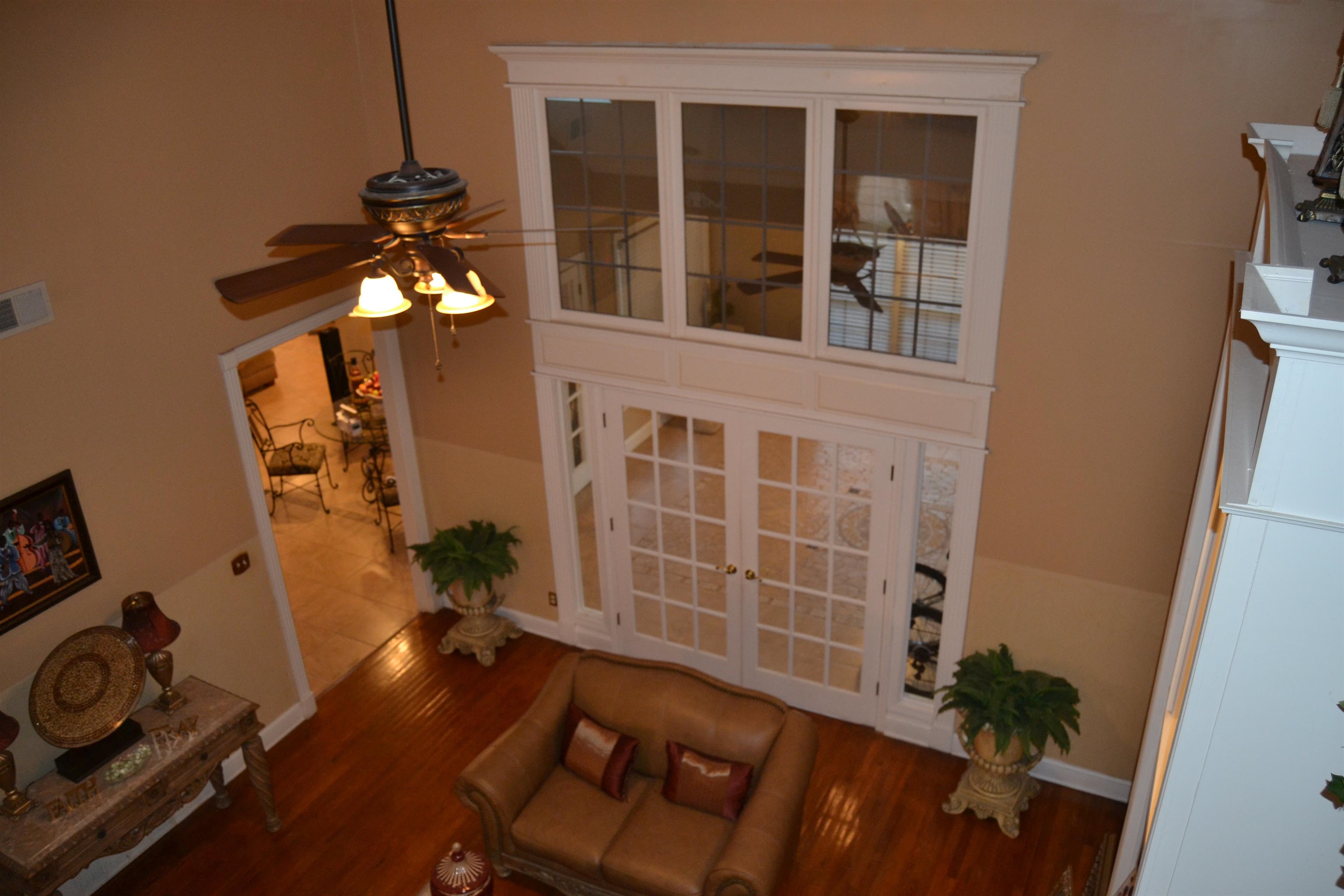 1364 Winoka Road Collierville, TN 38017 - Photo 23 of 25 a view of a room with gym equipment