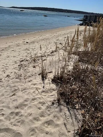 $7,000 | 1110 Gillette Drive, East Marion, NY 11939