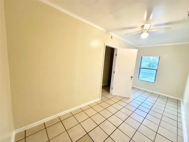 $1,595 | 7221 Ellington Circle, Austin, TX 78724