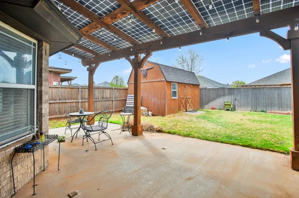 $315,000 | 611 North 7th Street, Wolfforth, TX 79382