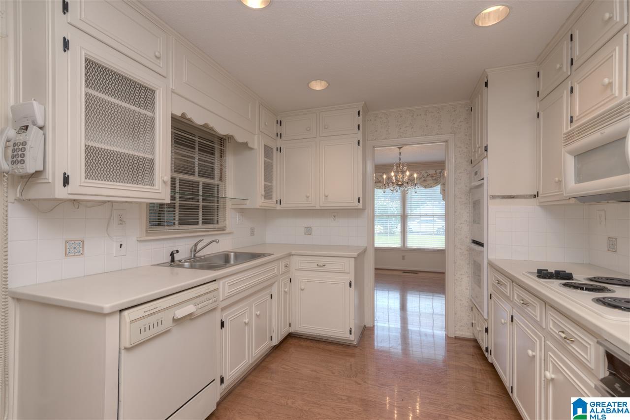 2021 Albritton Road Gardendale, AL 35071 - Photo 7 of 25