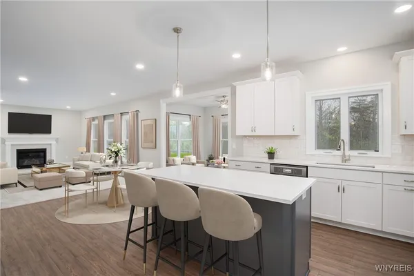 $587,500 | 3839 Ridgeland Drive, Wheatfield, NY 14120