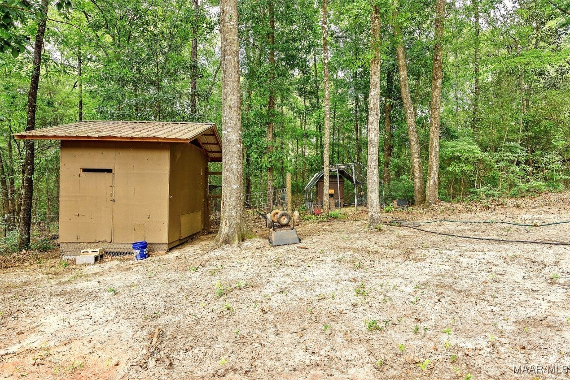 1640 Neal Metcalf Road Enterprise, AL 36330 - Photo 32 of 38 Large Chicken Coop