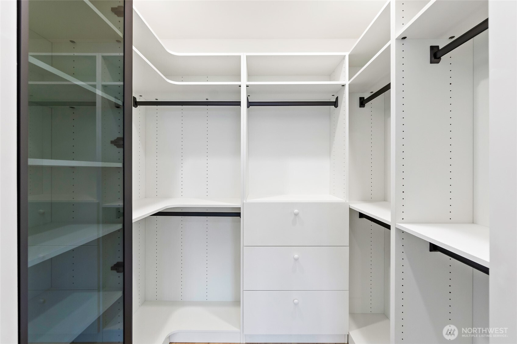 3511 Southwest Trenton Street Seattle, WA 98126 - Photo 24 of 40