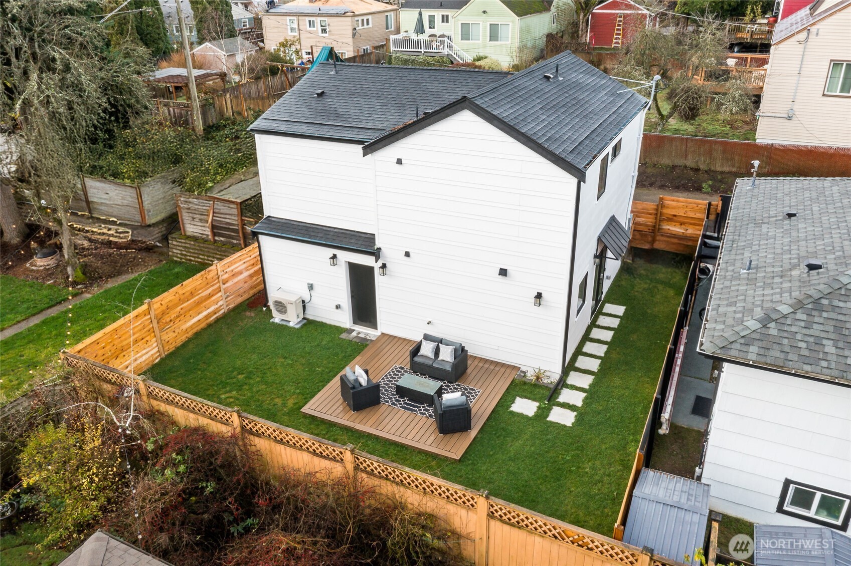 3511 Southwest Trenton Street Seattle, WA 98126 - Photo 5 of 40