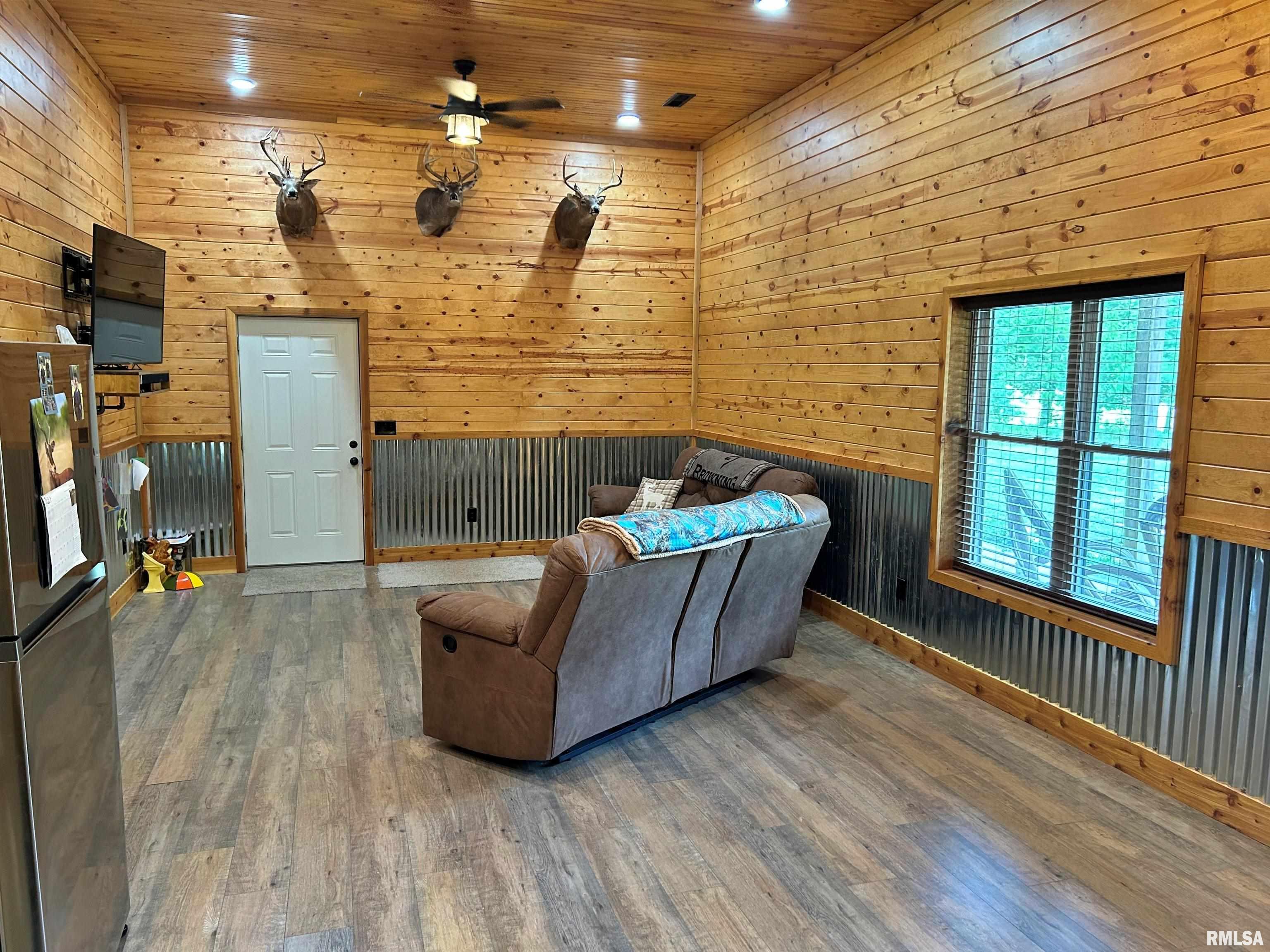 40 Presley Loop Golconda, IL 62938 - Photo 15 of 49