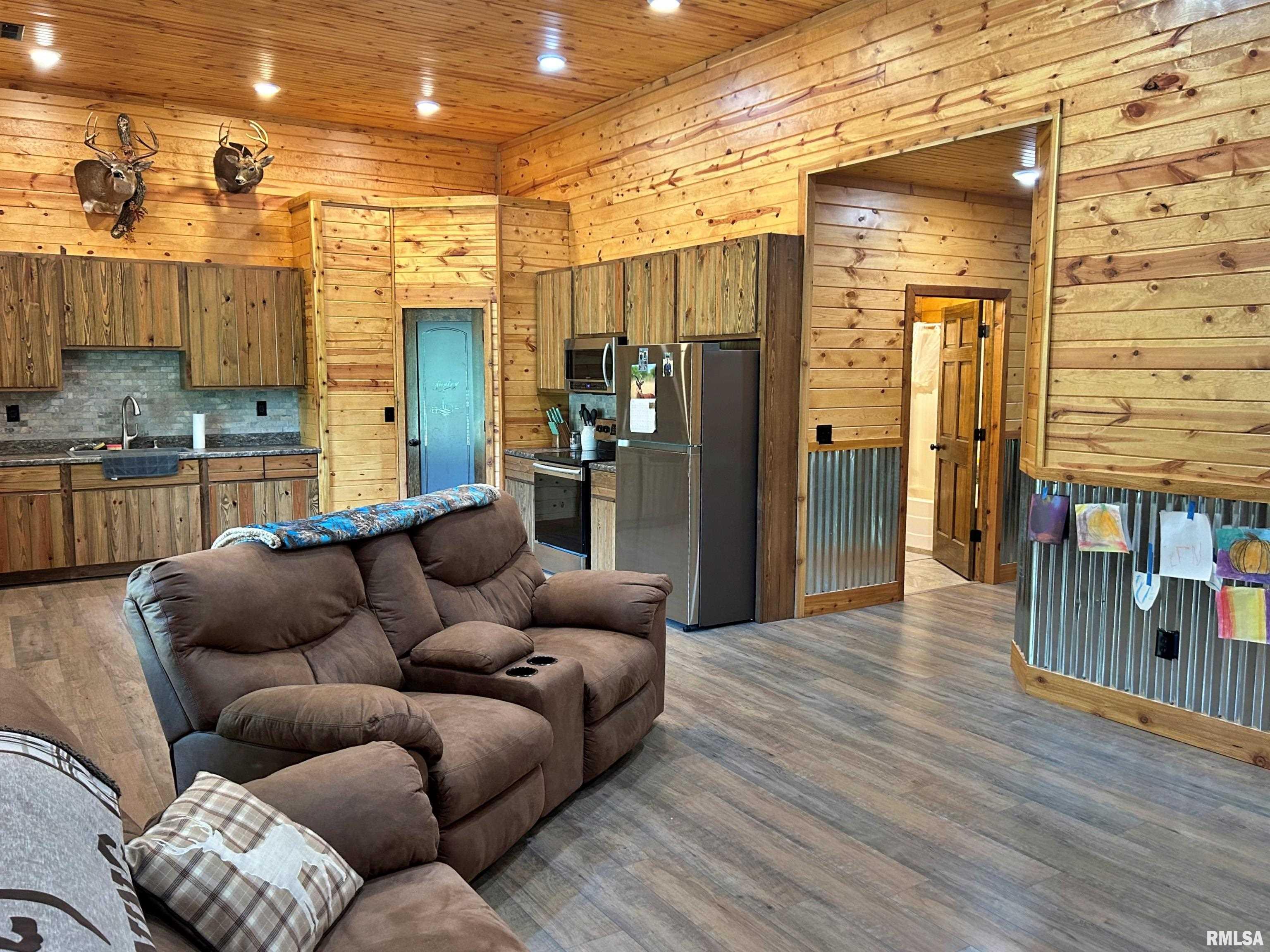 40 Presley Loop Golconda, IL 62938 - Photo 18 of 49