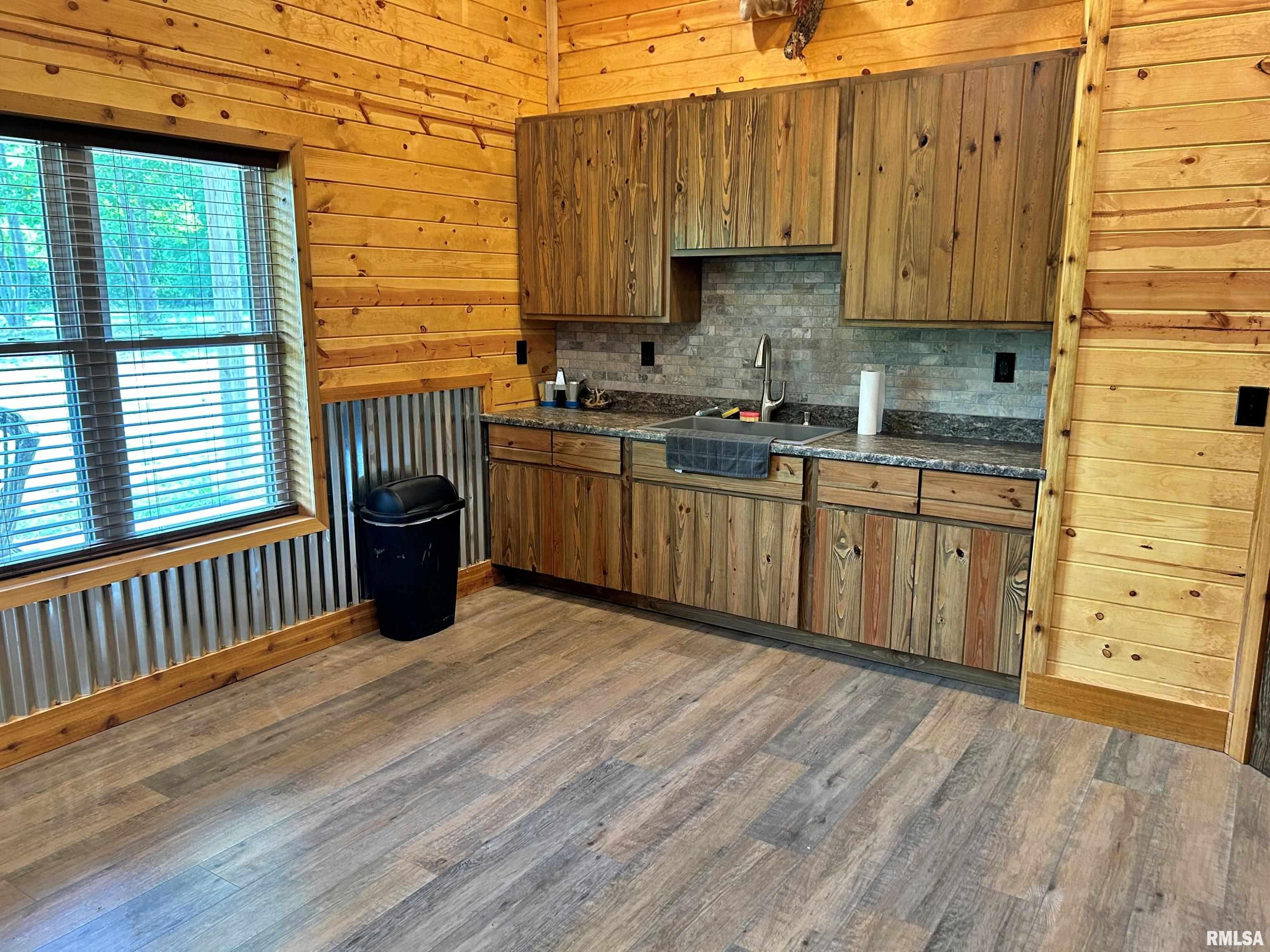 40 Presley Loop Golconda, IL 62938 - Photo 22 of 49