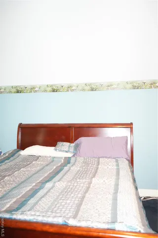 $600,000 | 27 Spruce Street, Lake Peekskill, NY 10537