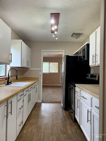 $415,000 | 1523 Walnut Street, Caldwell, ID 83605