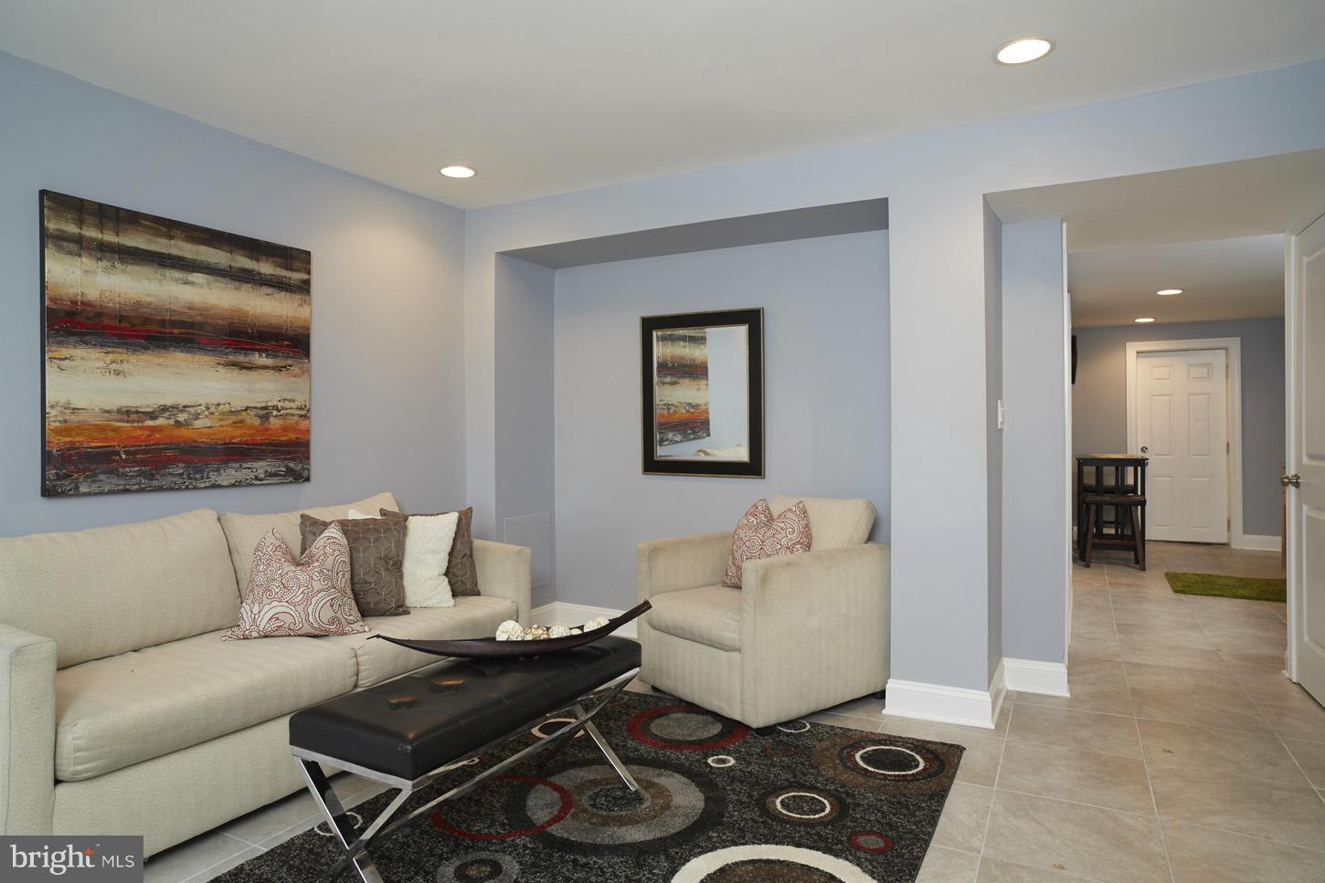 1344 Levis Street Northeast Washington, DC 20002 - Photo 20 of 24 Living Room