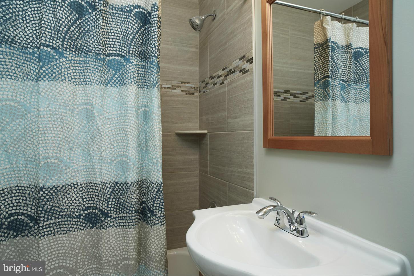 1344 Levis Street Northeast Washington, DC 20002 - Photo 24 of 24 Bath