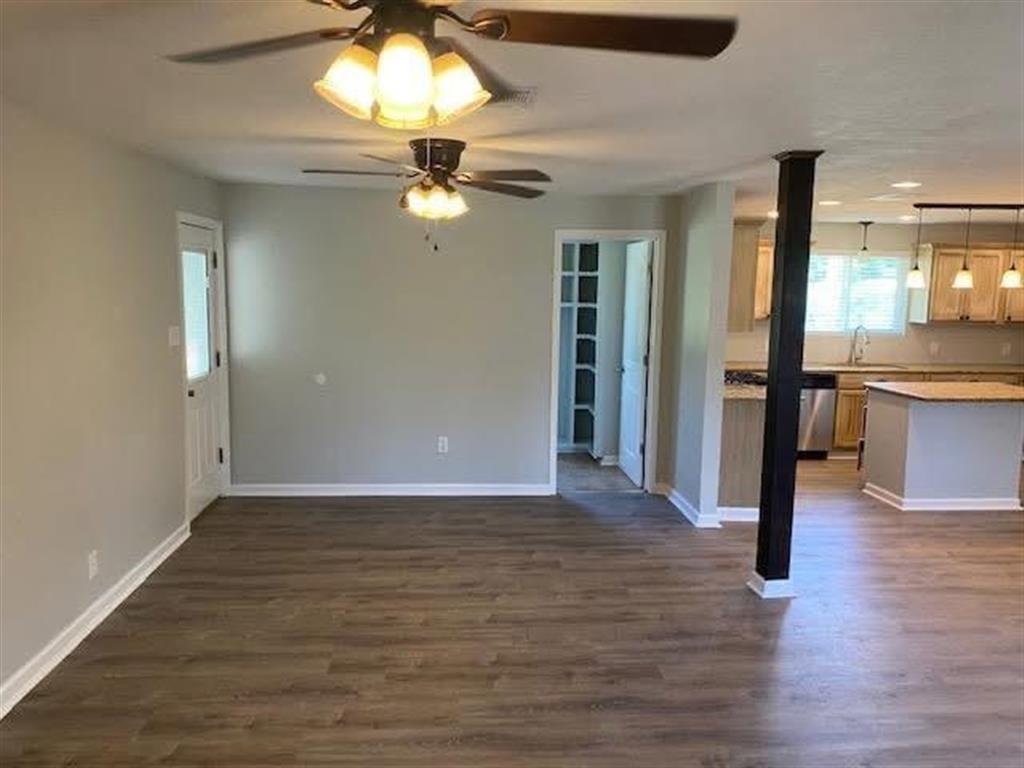 402 Goss Road Westlake, LA 70669 - Photo 4 of 12