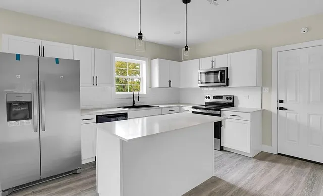 $169,999 | 200 South Narcissus Street, Kosse, TX 76653