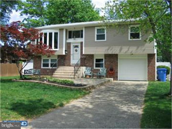 14 Greenvale Road Cherry Hill, NJ 08034 - Photo 1 of 15