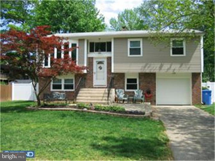 14 Greenvale Road Cherry Hill, NJ 08034 - Photo 2 of 15