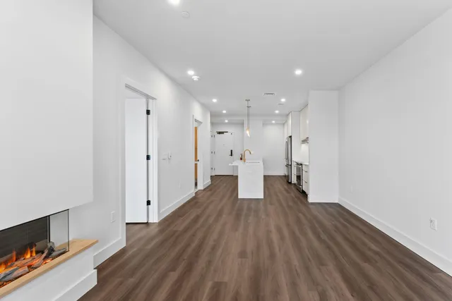 $629,000 | 125 Cambrian Way, Unit 611, Burlington, VT 05401