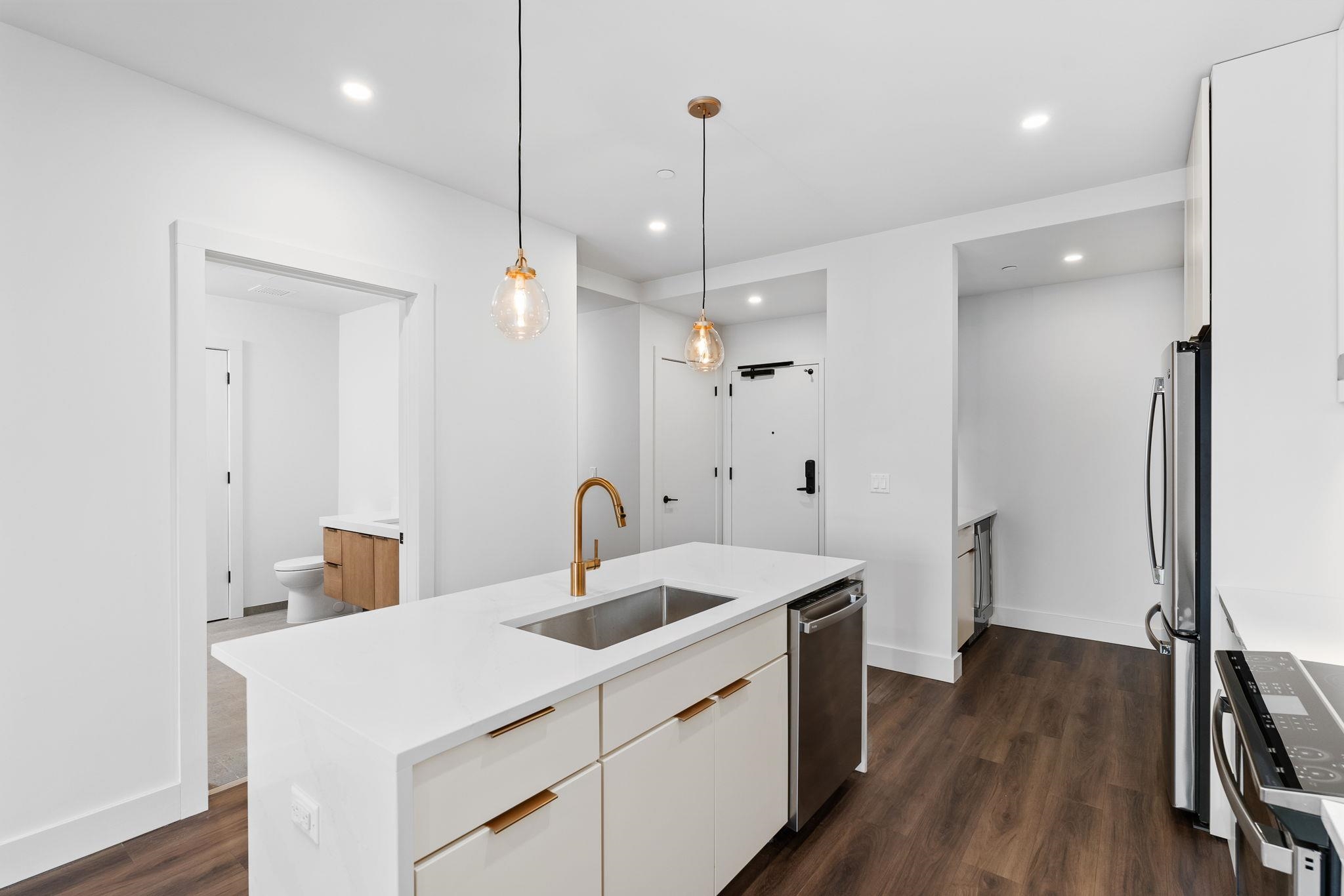 125 Cambrian Way, Unit 611 Burlington, VT 05401 - Photo 3 of 50