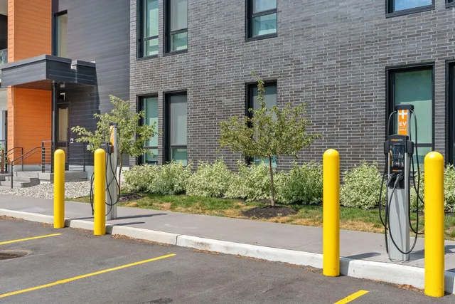 $629,000 | 125 Cambrian Way, Unit 611, Burlington, VT 05401