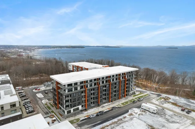 $629,000 | 125 Cambrian Way, Unit 611, Burlington, VT 05401