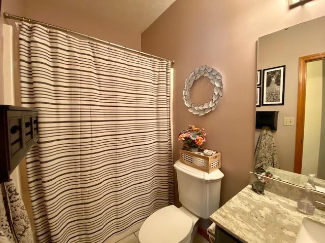 12445 East Legal Tender Road Columbus, IN 47203 - Photo 17 of 21 Gallery Image 17