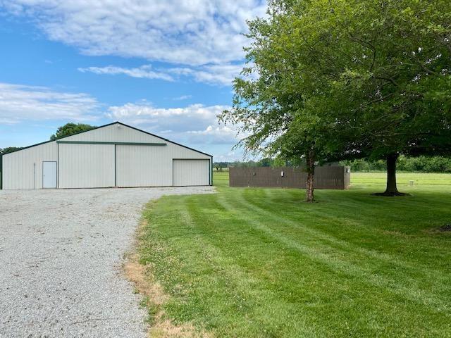 12445 East Legal Tender Road Columbus, IN 47203 - Photo 19 of 21 Gallery Image 19