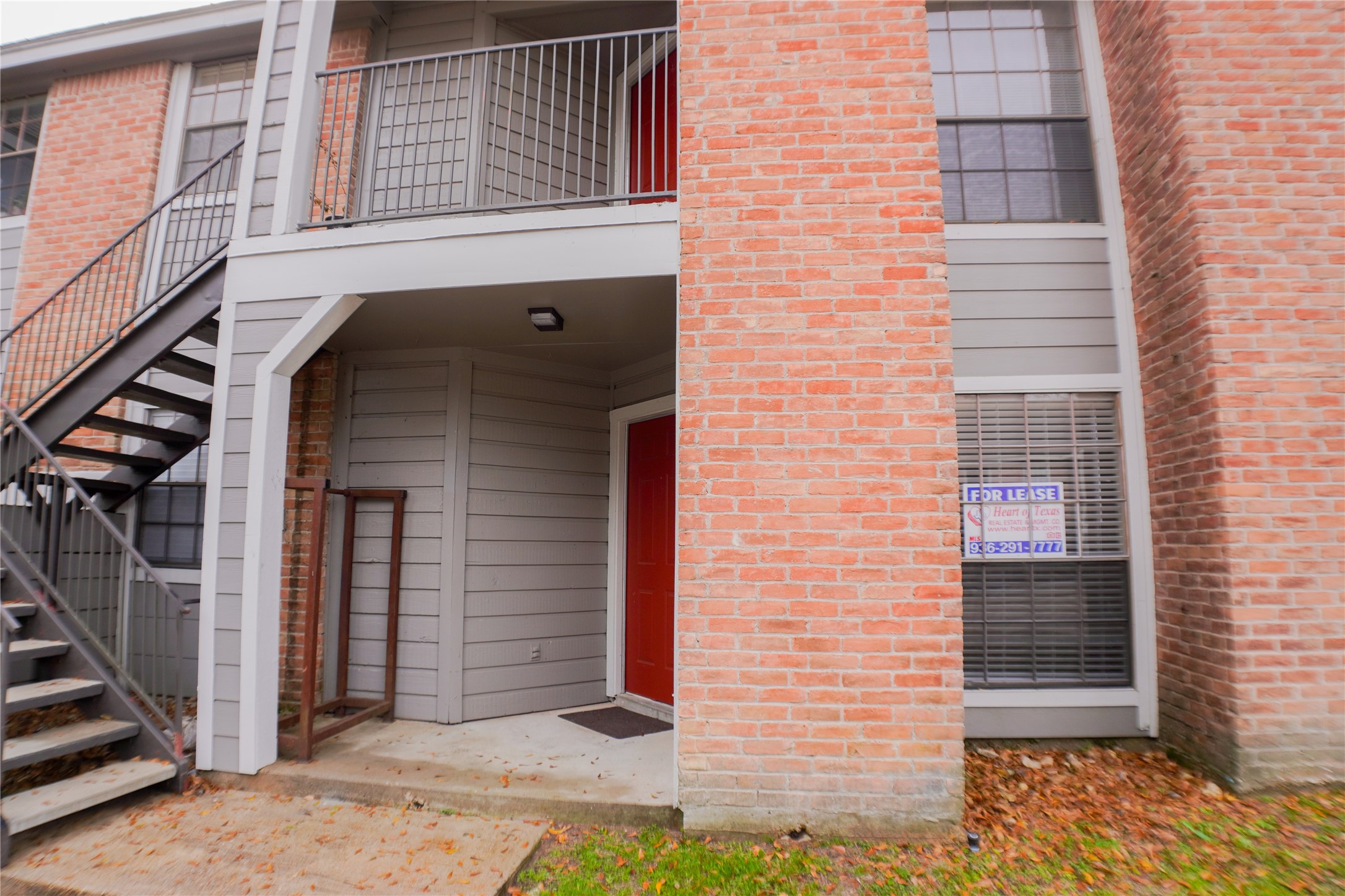 2401 Sycamore Avenue, Unit B2 Huntsville, TX 77340 - Photo 19 of 20