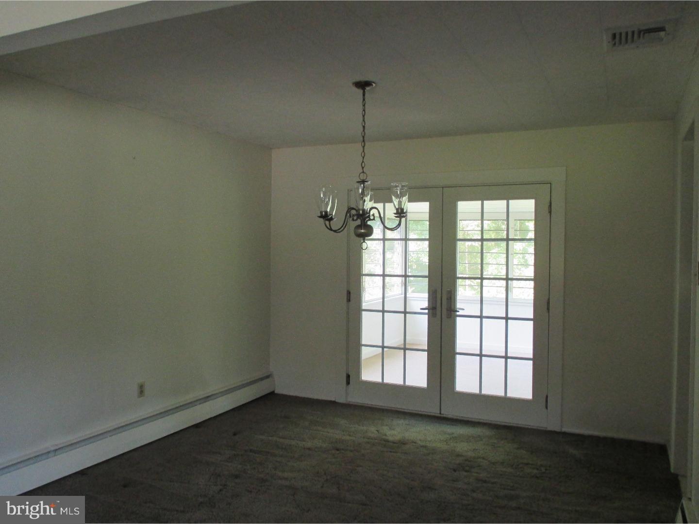 401 Graystone Road Ambler, PA 19002 - Photo 4 of 19 Dining Room