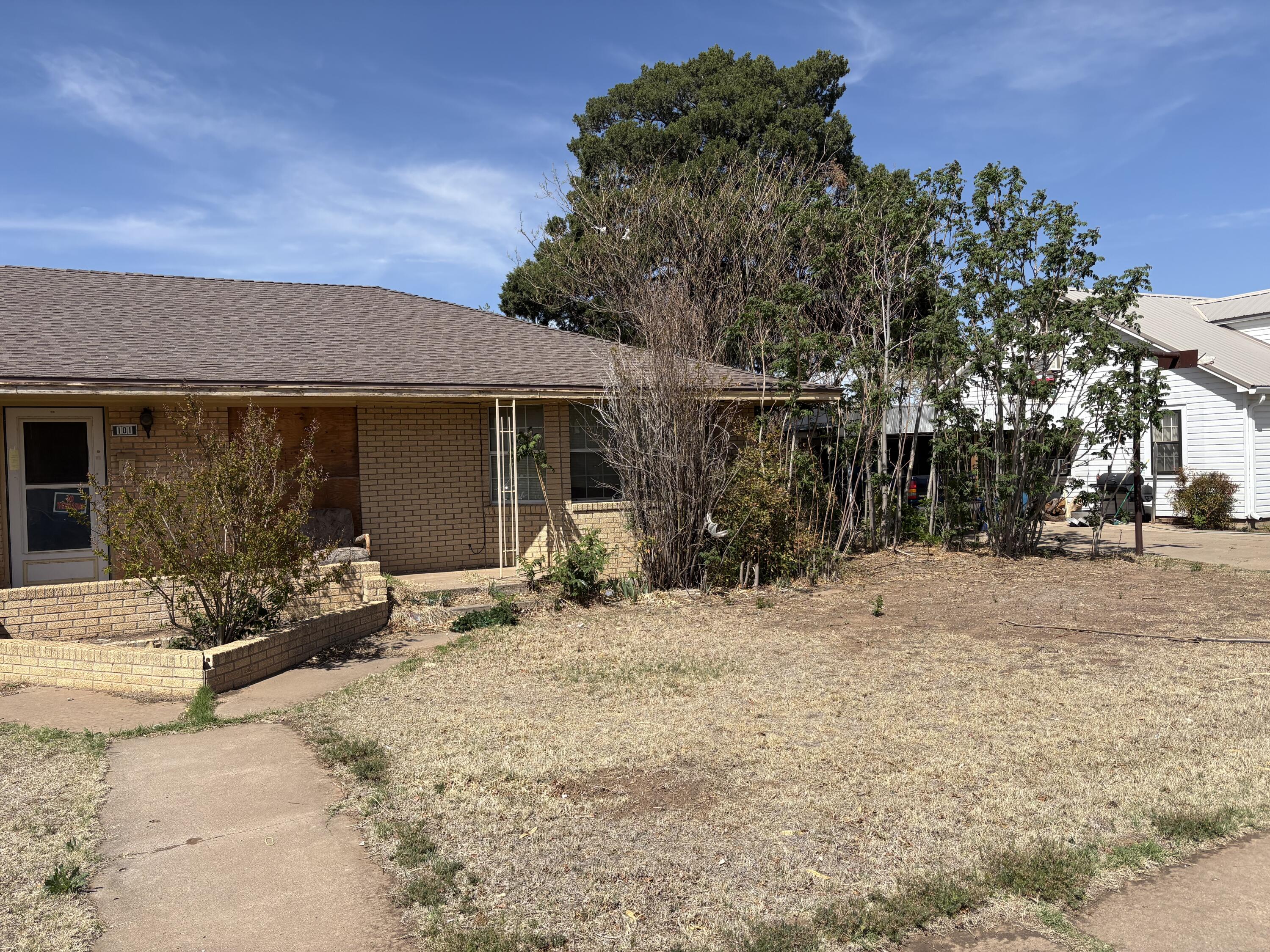 101 East 11th Street Littlefield, TX 79339 - Photo 2 of 5 IMG_2058