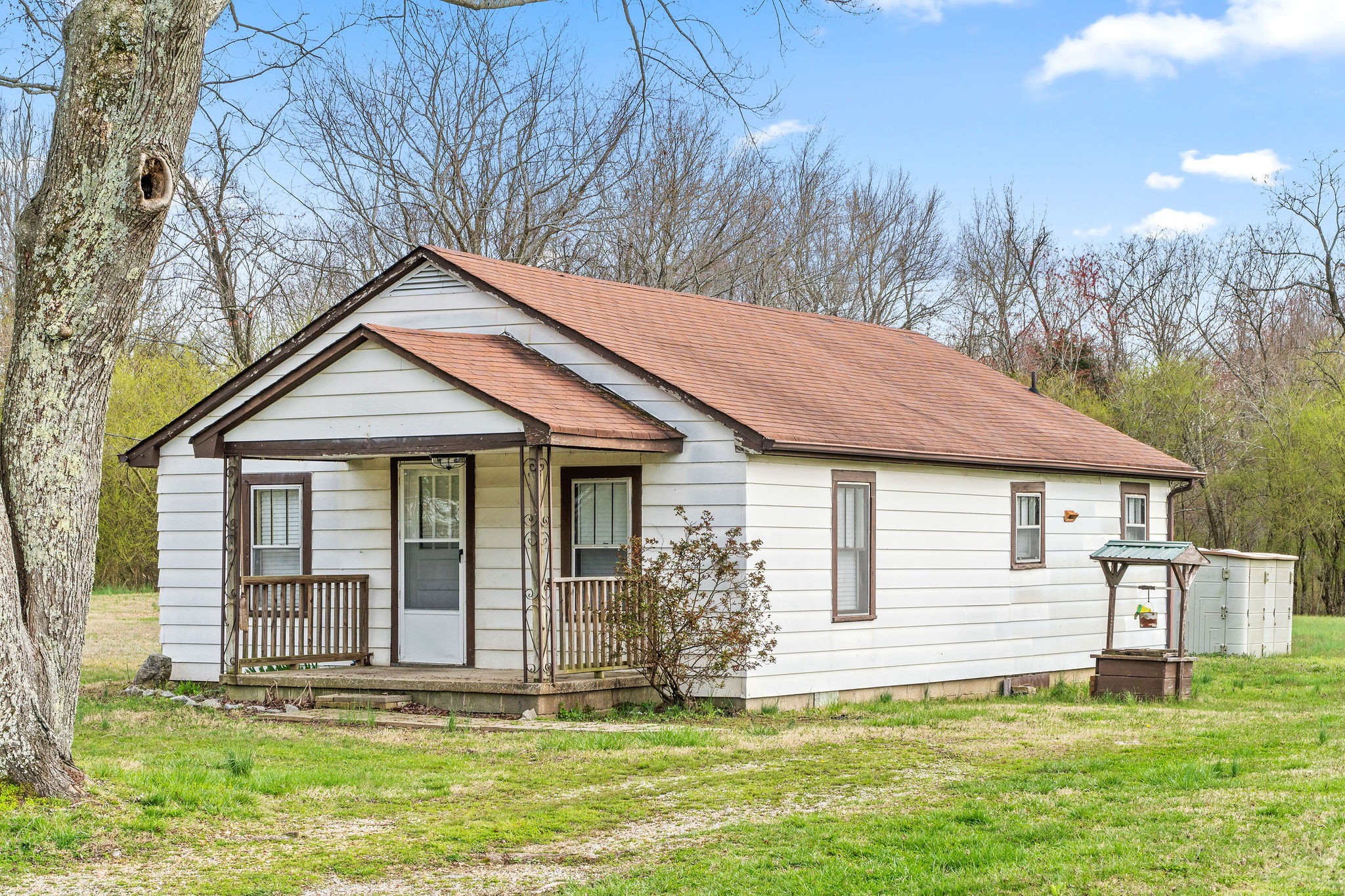 365 Old Stewart Road Tennessee Ridge, TN 37178 - Photo 2 of 14 Gallery Image 2