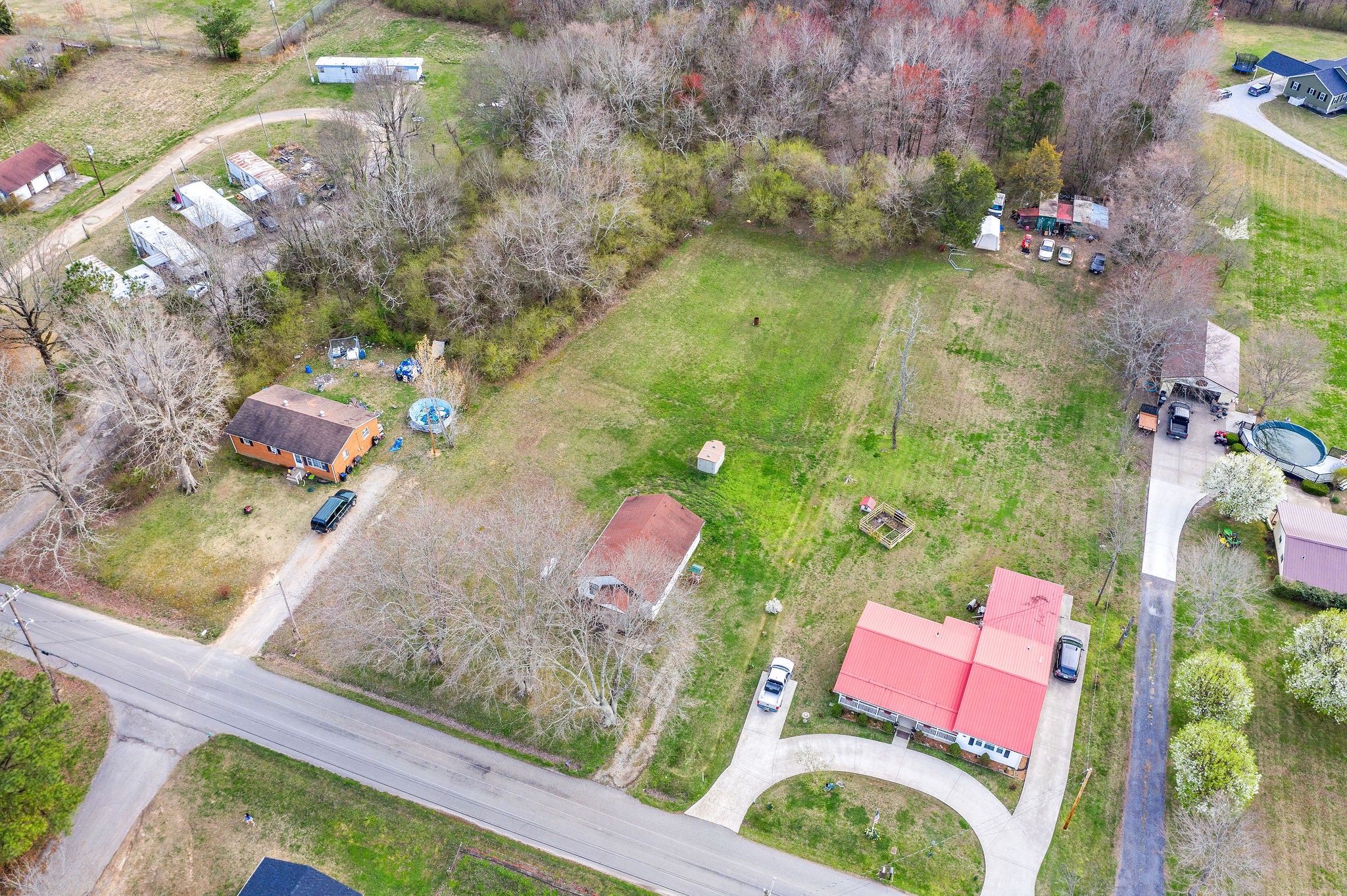 365 Old Stewart Road Tennessee Ridge, TN 37178 - Photo 5 of 14 Gallery Image 5