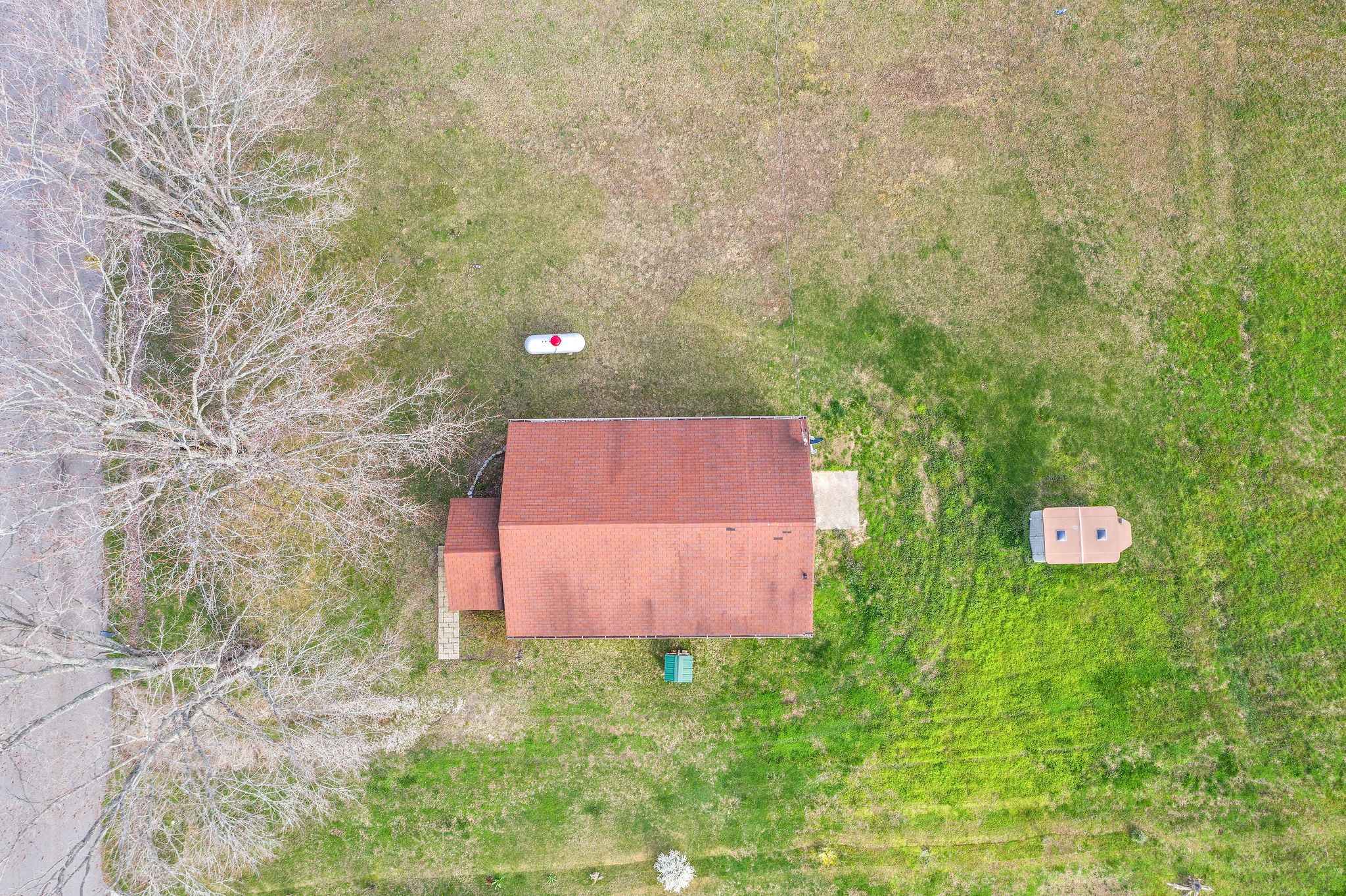 365 Old Stewart Road Tennessee Ridge, TN 37178 - Photo 10 of 14 Gallery Image 10