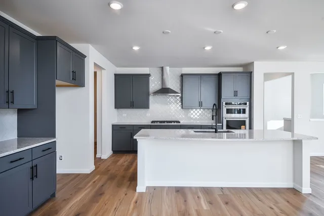 $1,499,990 | 6263 Lafond Circle, Lisle, IL 60532