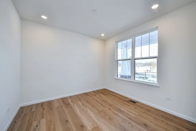 $1,499,990 | 6263 Lafond Circle, Lisle, IL 60532