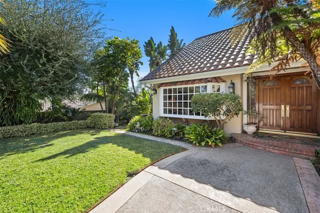 $1,695,000 | 22561 Demasia, Mission Viejo, CA 92691