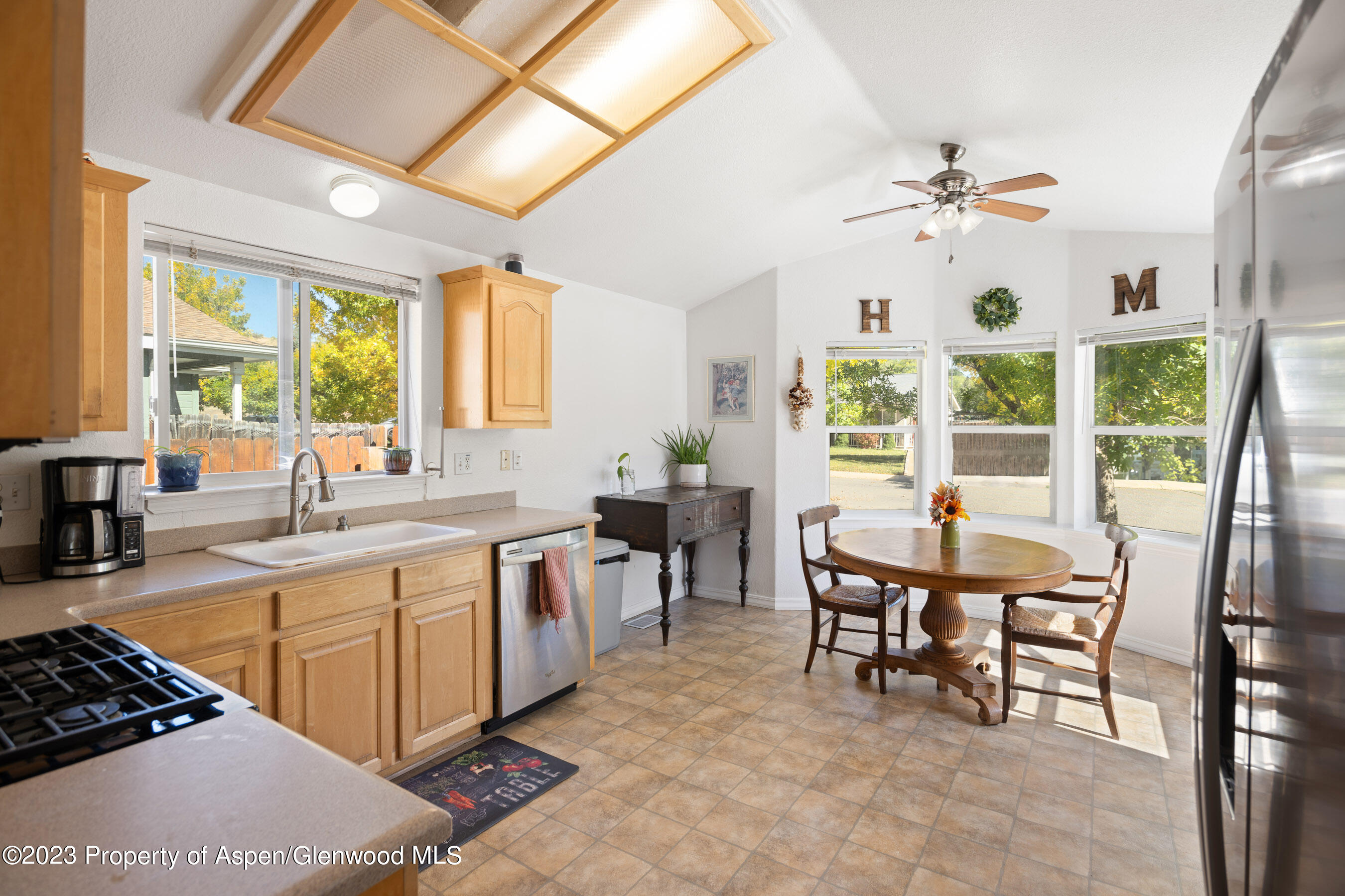 651 Evergreen Road Silt, CO 81652 - Photo 3 of 23 Kitchen- 1