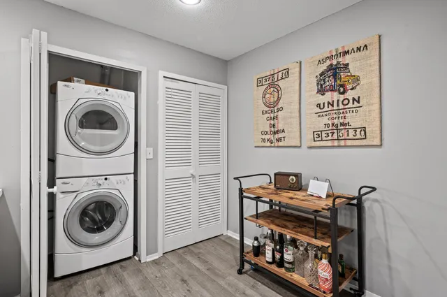 $199,977 | 3412 Oak Ridge Road, Unit 309, Minnetonka, MN 55305