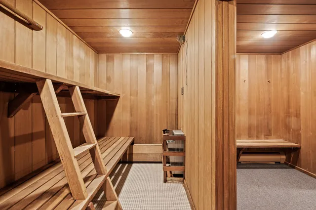 $199,977 | 3412 Oak Ridge Road, Unit 309, Minnetonka, MN 55305